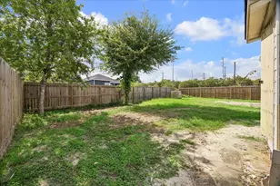 7702 Sealey St, Houston, TX 77088 - Photo 23