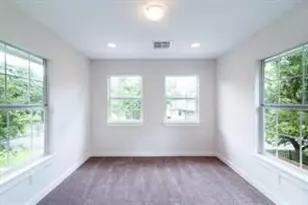 4535 Walker, Houston, TX 77023 - Photo 17
