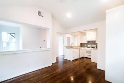 4535 Walker #B, Houston, TX 77023 - Photo 7