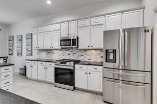 19003 Greenleaf Ridge Ct, Cypress, TX 77429 - Photo 13