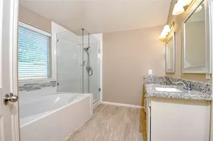 25923 Marshbrook Ln, Spring, TX 77389 - Photo 11