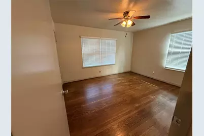 1857 Huge Oaks Street, Houston, TX 77055 - Photo 17