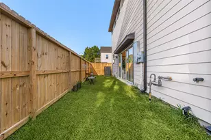 1306 Grove St, Houston, TX 77020 - Photo 11