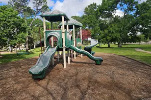15914 Dunmoor Dr, Houston, TX 77059 - Photo 31