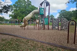 15914 Dunmoor Dr, Houston, TX 77059 - Photo 31