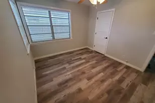 4511 Ave R 1/2, Galveston, TX 77551 - Photo 11
