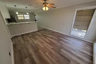 4511 Ave R 1/2, Galveston, TX 77551 - Photo 17