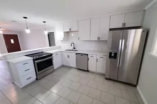 4511 Ave R 1/2, Galveston, TX 77551 - Photo 5