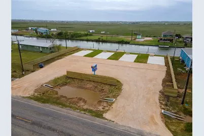 25174 Fm 457 Drive, Sargent, TX 77414 - Photo 3