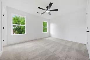 882 Prosper St, Houston, TX 77088 - Photo 33