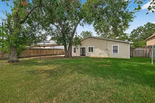 1609 Cheshire Ln, Houston, TX 77018 - Photo 45