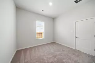 1593 Elm Ct, Angleton, TX 77515 - Photo 11