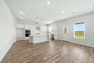 1593 Elm Court, Angleton, TX 77515 - Photo 7