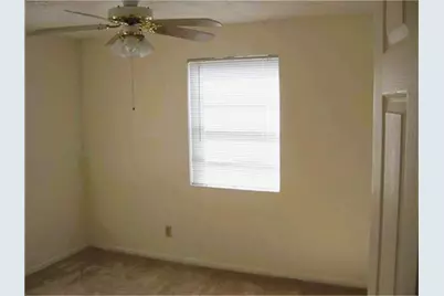 1833 Oriole Drive, League City, TX 77573 - Photo 7