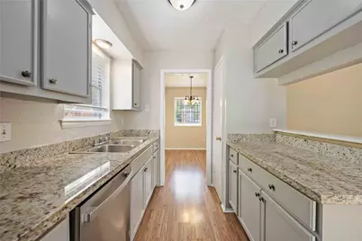 11750 Murr Way, Houston, TX 77048 - Photo 9