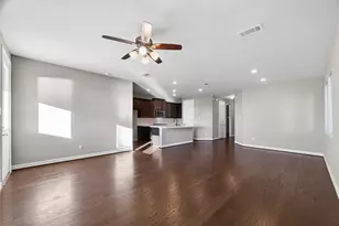 2131 Islawild Wy, La Marque, TX 77568 - Photo 5