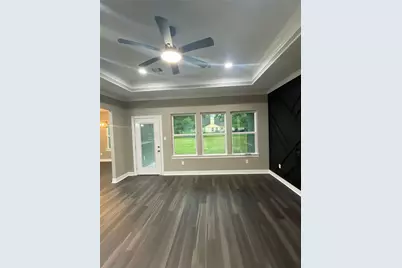 5215 McAnelly Drive, Beaumont, TX 77708 - Photo 11