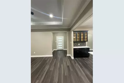 5215 McAnelly Drive, Beaumont, TX 77708 - Photo 9