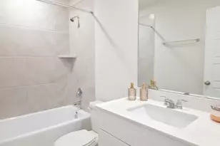 6912 California Black Oak Dr, Conroe, TX 77304 - Photo 21