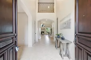11211 Greenwillow St, Houston, TX 77035 - Photo 3