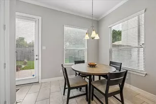 2809 Shadow Woods Ct, Houston, TX 77043 - Photo 7