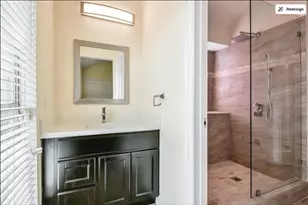 6325 Southwood Ct N, Houston, TX 77035 - Photo 13