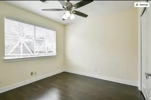 6325 Southwood Ct N, Houston, TX 77035 - Photo 15