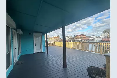 306 Isles End Road, Tiki Island, TX 77554 - Photo 9