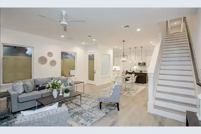 211 E 33rd Street, Houston, TX 77018 - Photo 11