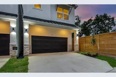 211 E 33rd Street, Houston, TX 77018 - Photo 21