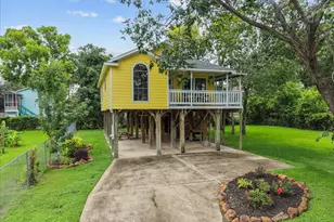 310 Lakeside Dr, Kemah, TX 77565 - Photo 27