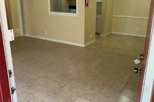 10110 Westview Dr, Houston, TX 77043 - Photo 7