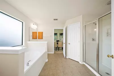 6715 Lathrop Court, Sugar Land, TX 77479 - Photo 29