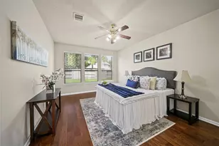 6715 Lathrop Ct, Sugar Land, TX 77479 - Photo 13