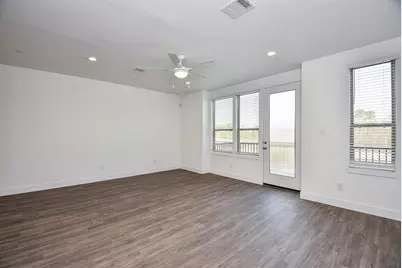 18708 Centro Main Street, Shenandoah, TX 77385 - Photo 9