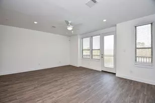 18708 Centro Main St, Shenandoah, TX 77385 - Photo 9