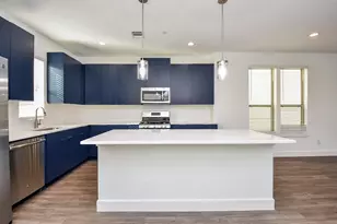 18708 Centro Main St, Shenandoah, TX 77385 - Photo 17