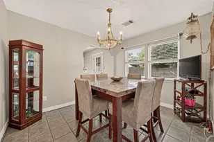 5943 Southlark St, Houston, TX 77033 - Photo 13