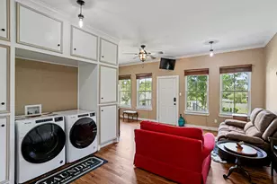 1034 S Tesch St, Bellville, TX 77418 - Photo 27