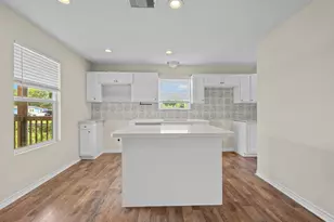 6403 O Brien St, Hitchcock, TX 77563 - Photo 11