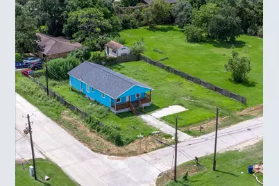 6403 O Brien Street, Hitchcock, TX 77563 - Photo 35