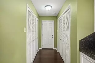 12231 Meadow Lake Dr, Houston, TX 77077 - Photo 11