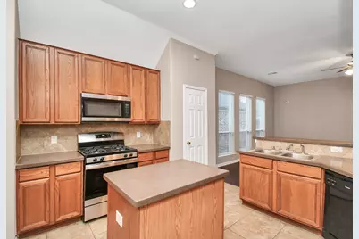 4918 Jarl Court, Katy, TX 77449 - Photo 13