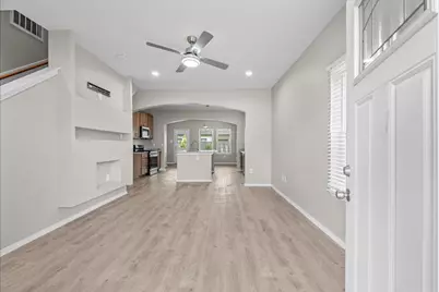117 S Washington Street, Texas City, TX 77591 - Photo 9