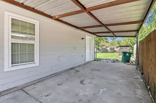 5415 Queensland St, Houston, TX 77028 - Photo 13