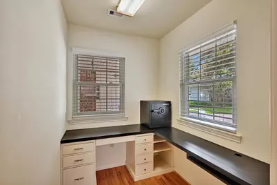 1702 Bowline Road, Houston, TX 77062 - Photo 23