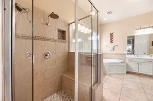 8106 Hollowhaven Ct, Houston, TX 77095 - Photo 17