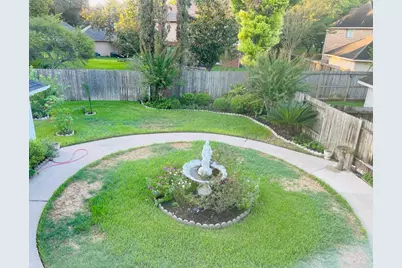 16911 Ascot Meadow Drive, Sugar Land, TX 77479 - Photo 17