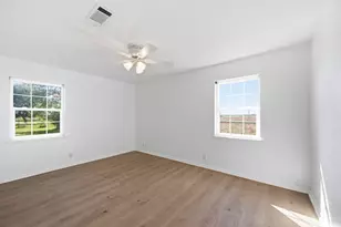 15104 Marek Ln, Guy, TX 77444 - Photo 27