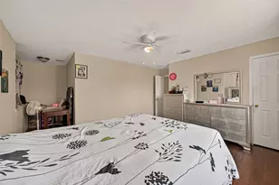10626 Hillsdale Bridge Ln, Sugar Land, TX 77498 - Photo 33